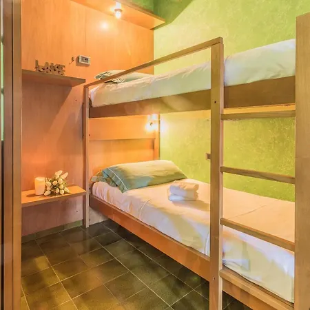 Green House * Lierna